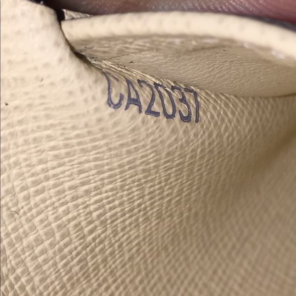 Authentic Louis Vuitton Marco Wallet - Picture 10 of 14